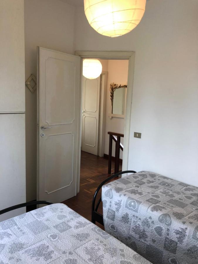Holiday Home Villetta Cinquale Exterior foto