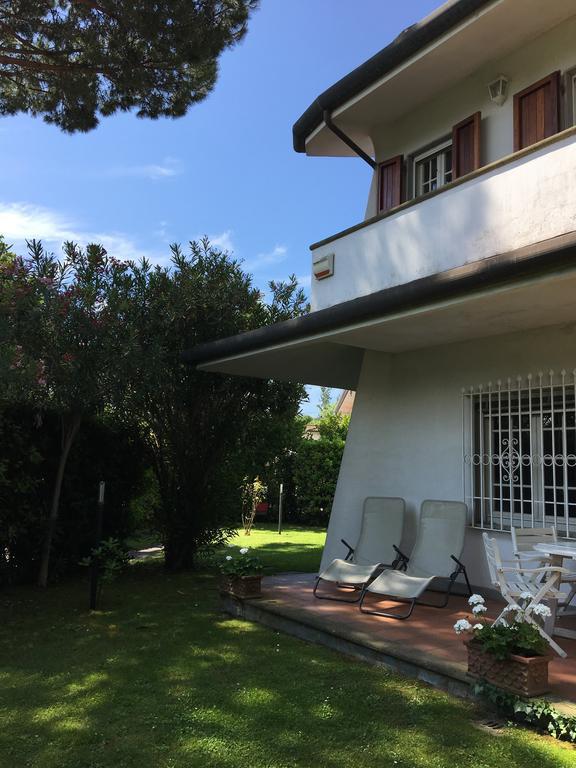 Holiday Home Villetta Cinquale Exterior foto